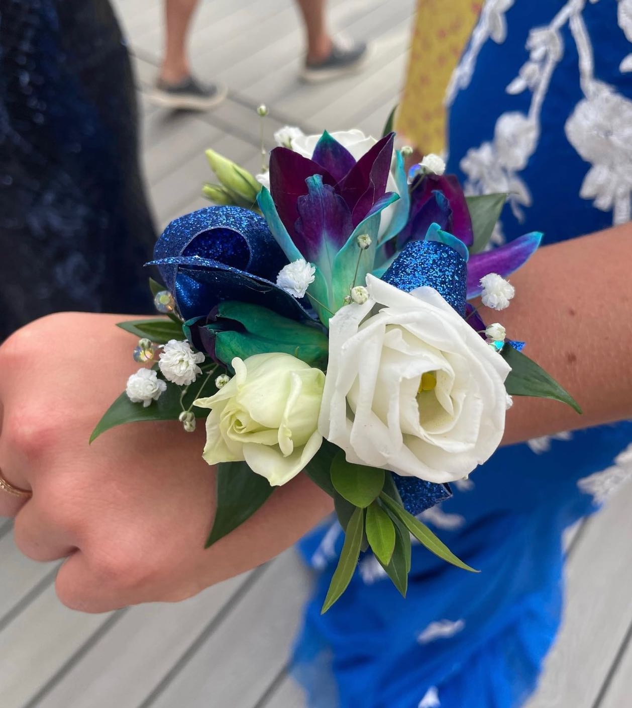 Deluxe Specialty Wrist Corsage
