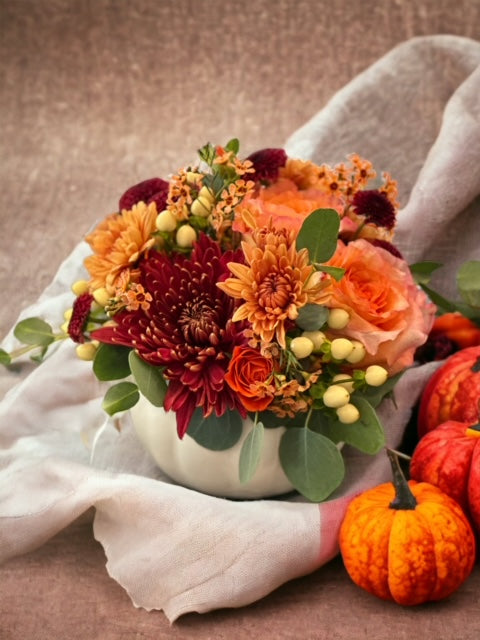 Thanksgiving Pumpkin Arrangement