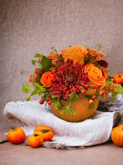 Thanksgiving Pumpkin Arrangement