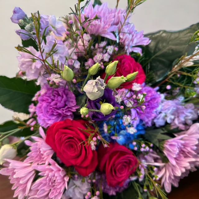 Time Out Hand-Tied Designer&