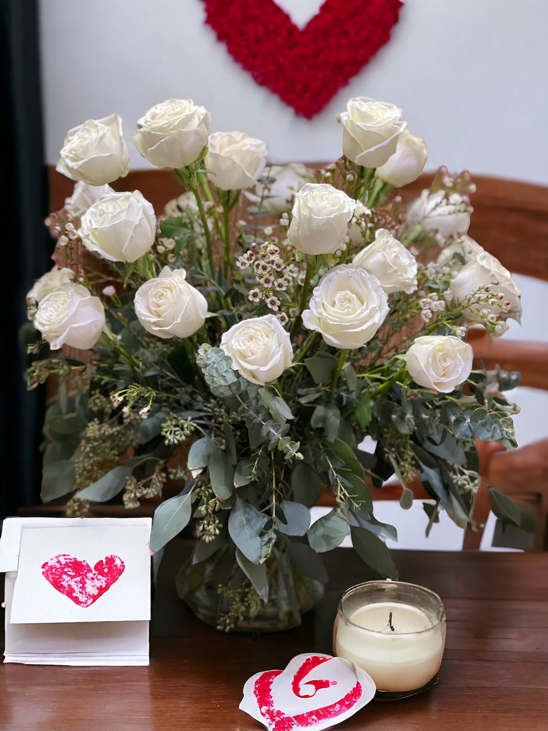 Deluxe Rose 2 Dozen Vase