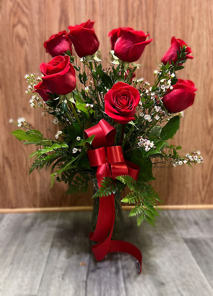 Classic Dozen Rose Bouquet